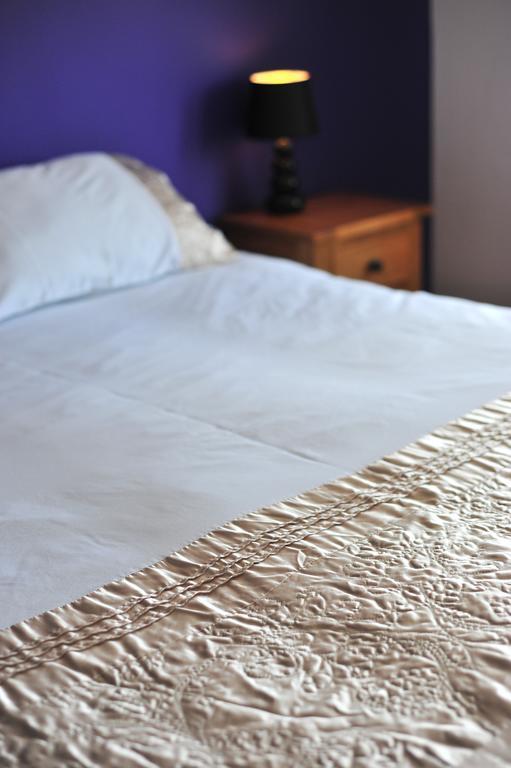 Hartaval & Baca Ruadh Apartman Staffin Kültér fotó